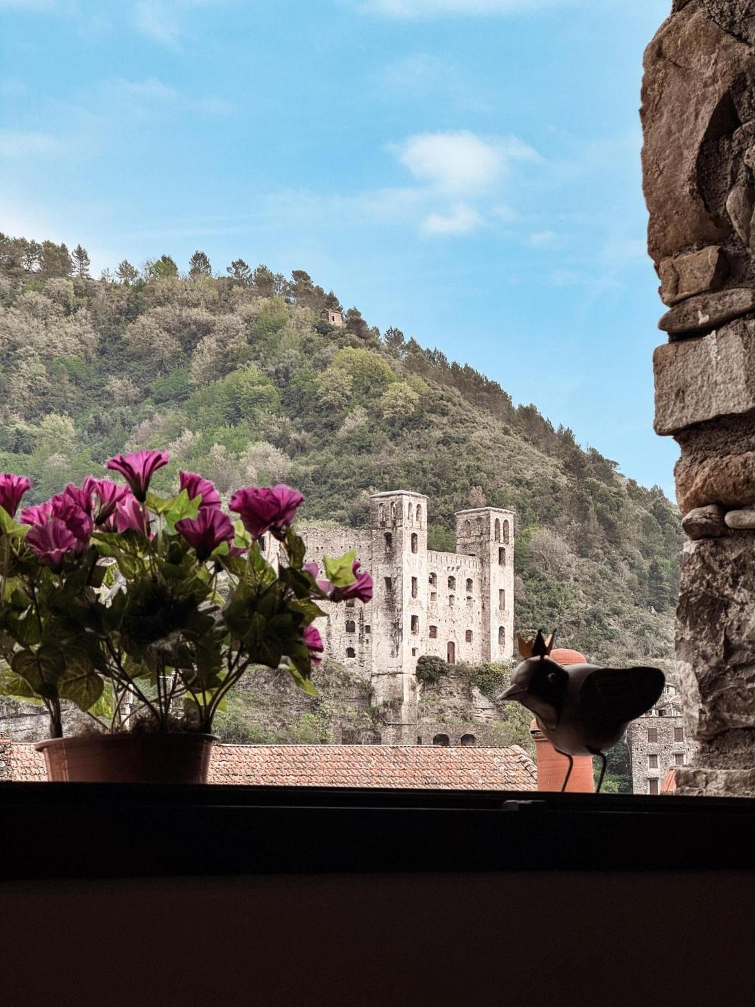 Residence By Talking Stones Dolceacqua Bagian luar foto
